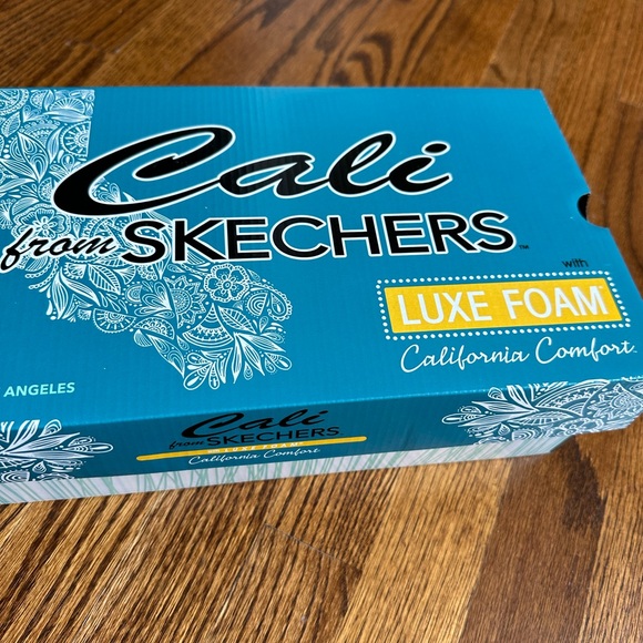 Skechers Cali Luxe Foam Beverlee Easy To Adore Vegan Wedges Cream & Cork Trim 8 - Picture 7 of 8